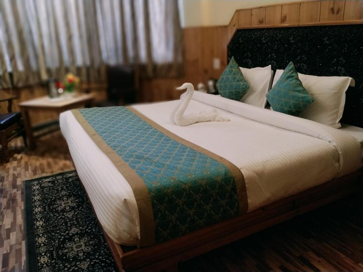 Hotel Yak Маналі Екстер'єр фото